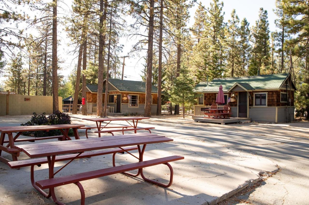 Big Pines Couple Lakeview Studio Cabin By Big Bear Vacations Биг Беър Лейк Екстериор снимка